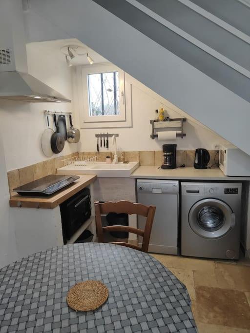 Appartement Chaleureux Avec Parking Gratuit Сарла-ла-Канеда Экстерьер фото