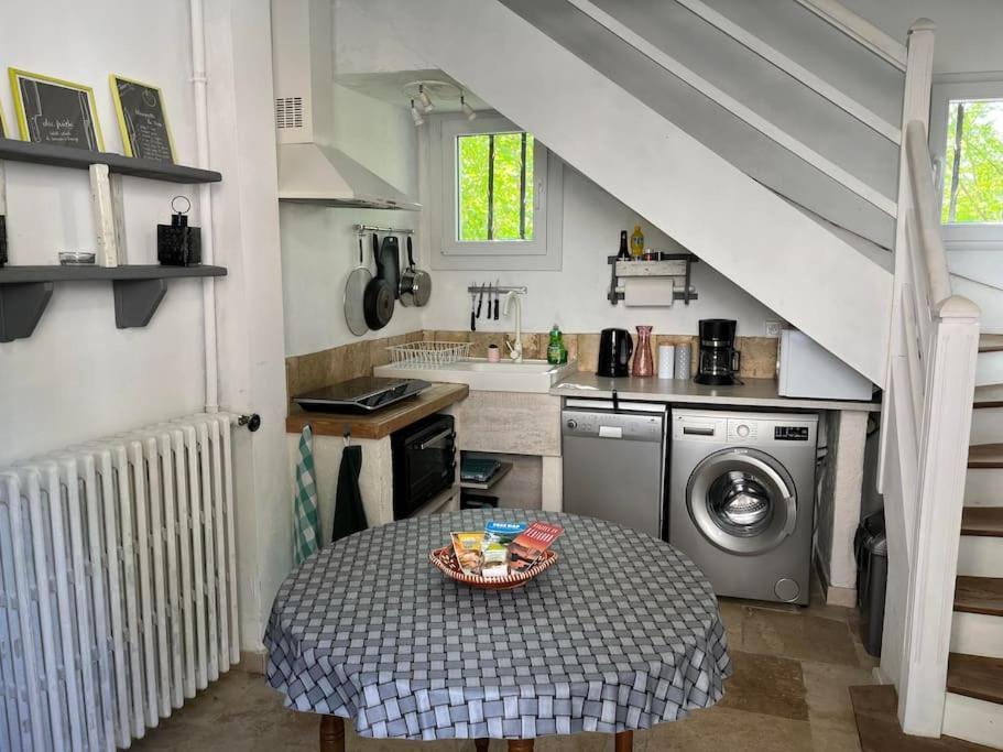 Appartement Chaleureux Avec Parking Gratuit Сарла-ла-Канеда Экстерьер фото